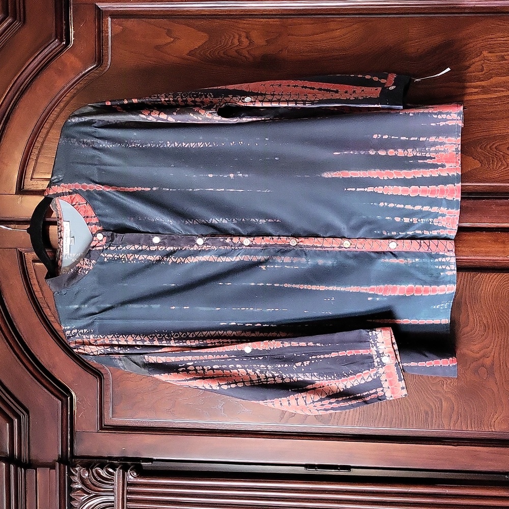 Love Kyla poly/silk button-down blouse